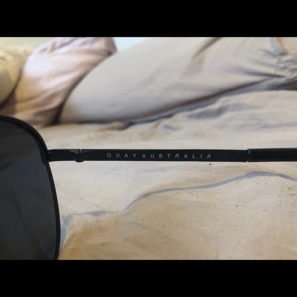 Quay Australia aviator Sunglasses - Picture 4 of 5